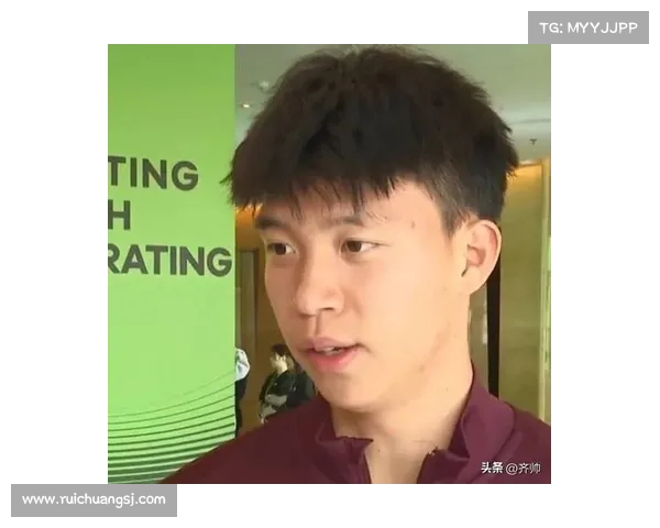 王钰栋边路暴力超车遭飞铲!裁判无视犯规引球员暴怒,VAR 介入仍维持原判 王钰栋边路暴力超车遭飞铲!裁判无视犯规引球员暴怒,VAR 介入仍维持原判